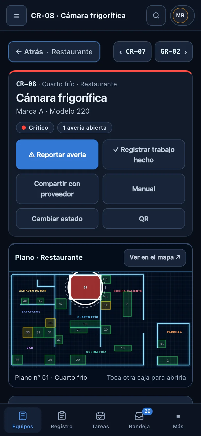 Ficha de una cámara frigorífica abierta en el móvil
